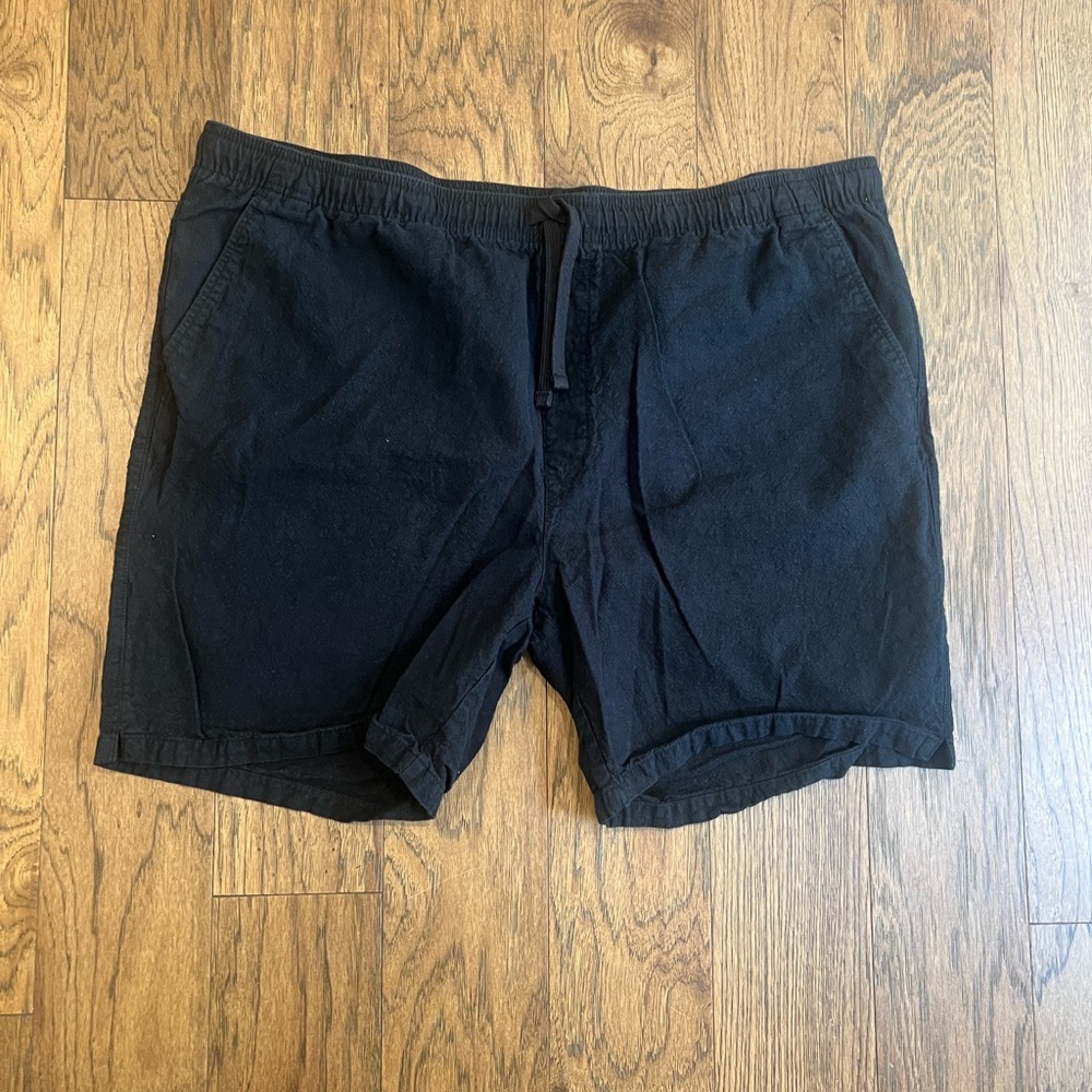 Goodfellow & Co Men's Black Flat Front Shorts XXL